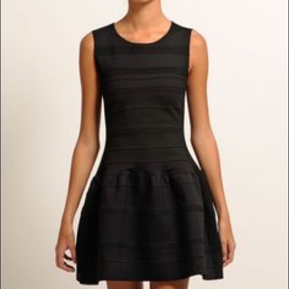 Sexy dress, like new, SO ADORABLY FEMININE!